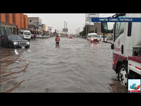 Fuertes inundaciones golpean Ecatepec trasladan en patrullas a usuarios del Mexibús