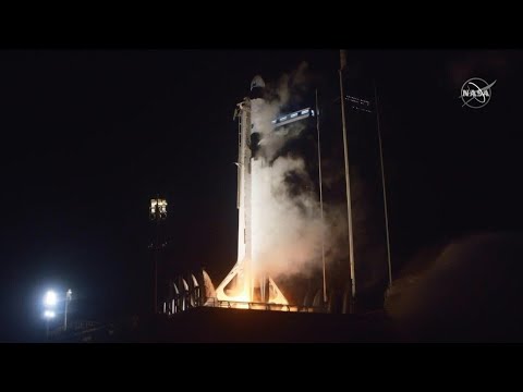 Cohete de SpaceX despega rumbo a Estación Espacial Internacional con cuatro astronautas | AFP