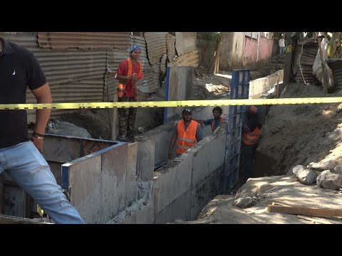 Avanza proyecto de tuberías y canaletas en el barrio Vistas del Xolotlán