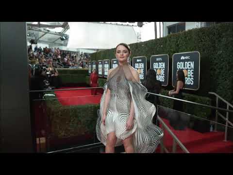 Glambot de Joey King en la alfombra roja de los GOLDEN GLOBES 2020