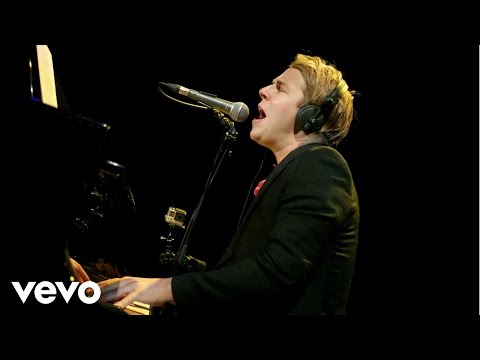 Tom Odell - Magnetised in the Live Lounge