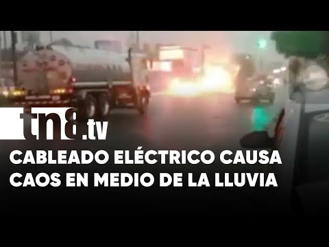 Cableado eléctrico toma fuego durante aguacero en Managua (VIDEO) - Nicaragua