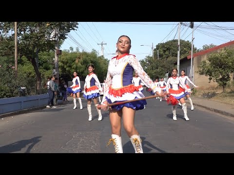 Alegre y colorido festival de bandas rítmicas en honor a Sandino en Managua