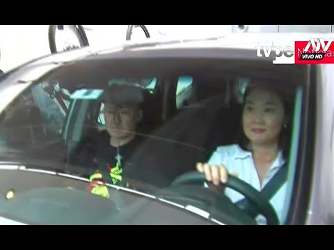 Keiko y Kenji Fujimori se dirigen al penal Barbadillo para recibir a Alberto Fujimori