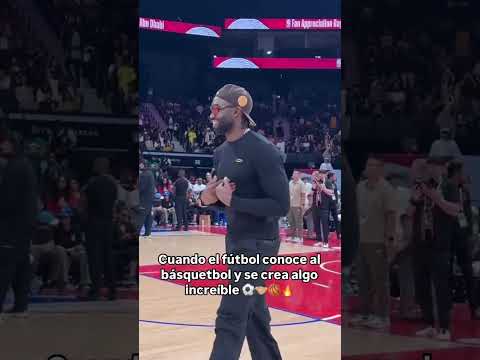 Lo mejor de dos mundos: basquetbol y futbol...   (vía: NBA/X) #shorts | ESPN Deportes