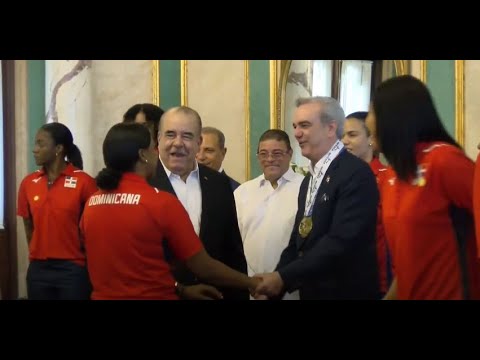 EN VIVO Presidente Abinader recibe a las Reinas del Caribe