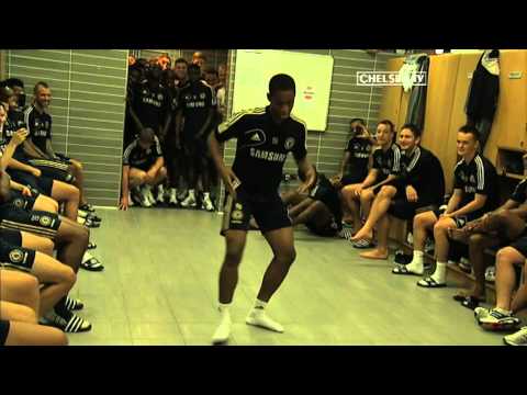 SHAPES! The 2012 Chelsea FC Academy Dance-Off