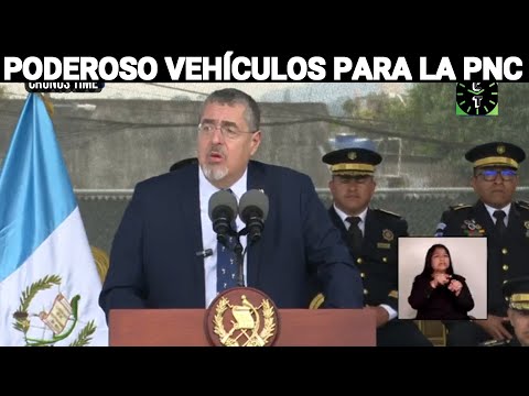BERNARDO ARÉVALO DECEPCIONA PODEROSO VEHÍCULOS PARA LA PNC DE GUATEMALA.