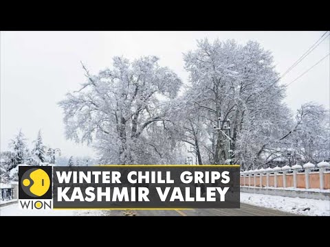 Snowfall triggers landslides in Kashmir, disrupts road traffic | World English News | WION