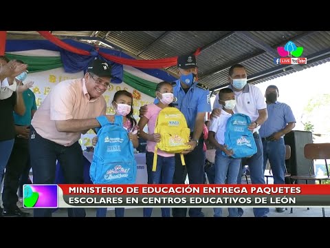 Ministerio de Educación entrega paquetes escolares en Centros Educativos de León