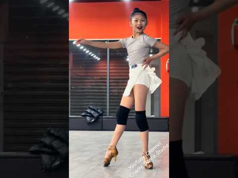 Lin Yihan’s footwork is incredibly powerful and dynamic #dancesport #dance #chacha #ballroomdance
