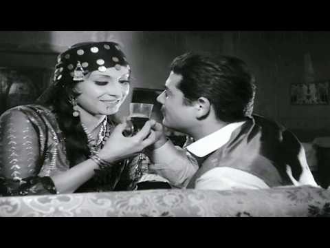 زيزى مصطفى و شكرى سرحان و سهير المرشدى و صلاح منصور فى #الفيلم الممتع ( #البوسطجى )