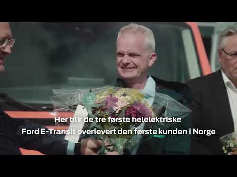 Her blir de tre første helektriske Ford E-Transit overlevert i Norge| Ford Norge