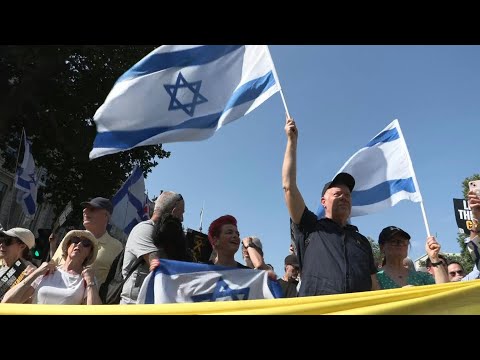 Arrest during London demonstration calling for the release of hostages held in Gaza | AFP