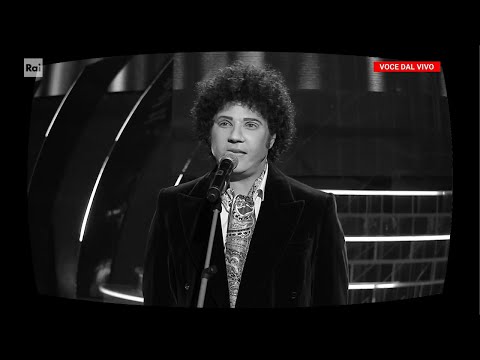 Massimo Di Cataldo - Lucio Battisti canta "Un'avventura" - Tale e Quale Sanremo 24/02/2024