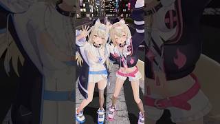 just 5 sillies on the run 🐾 #FUWAMOCO #shorts #ホロライブ #vtuber #holoAdve