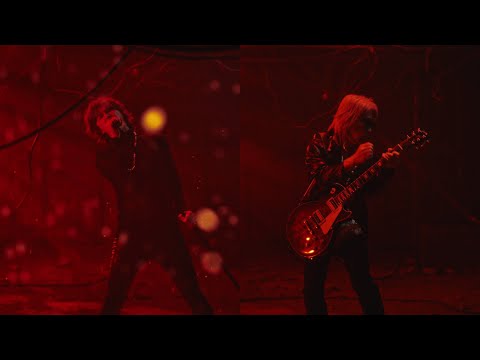 B'z / 鞭