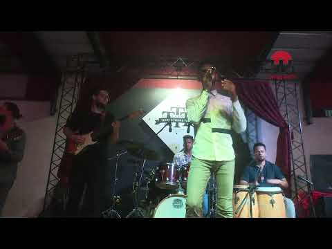Rolo Rivera de concierto en Cienfuegos