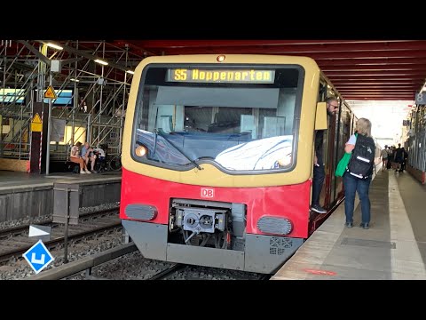 S-Bahn Baureihe/class 481/482 in Berlin Ostbahnhof 10/07/23
