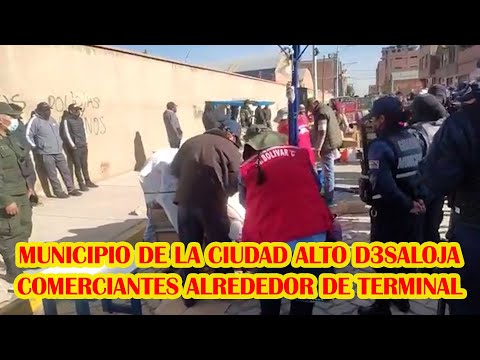 MUNICIPIO DEL ALTO REALIZA OPERATIVOS ALREDEDOR DE LA TERMINAL PARA D3SALOJAR COMERCIANTES..