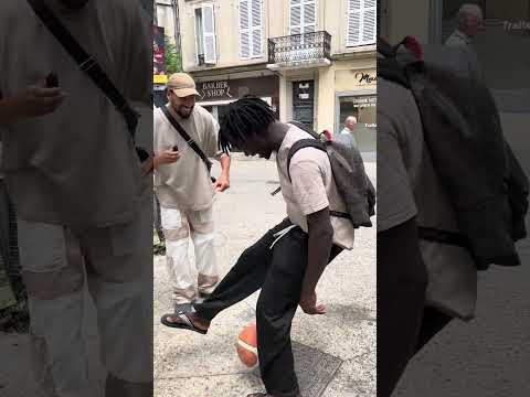 Tiens debout 5 secondes et gagnes 50€ ! 😳😳😳😳