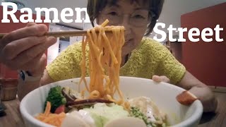 動画サムネイル
