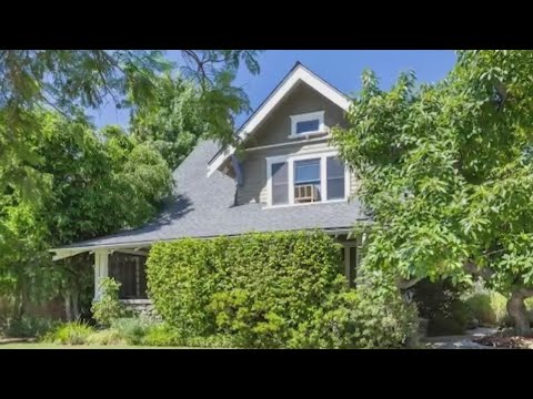 'Halloween' house for sale in Southern California