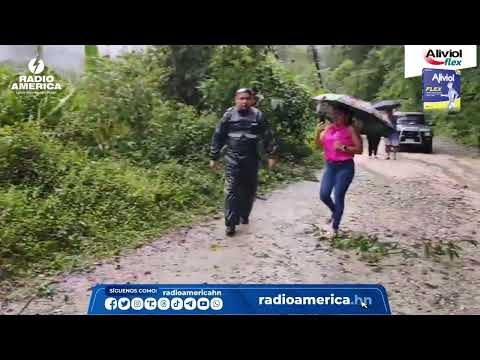 Deslizamiento en La Ceiba bloquea paso