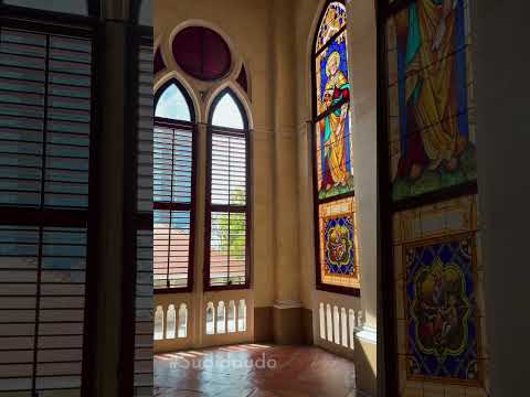 Nhà thờ Saint Paul cổ kính giữa lòng Sài Gòn.. #sudidaudo