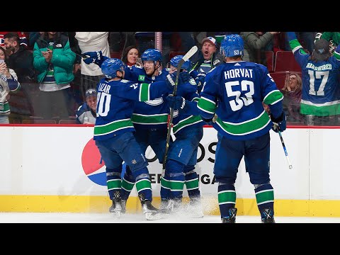 NEVER GIVE UP! Canucks tally 5 UNANSWERED, steal game in OT