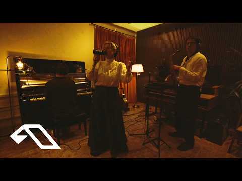 Heirloom - Oh Don't Tell (Live Jam)