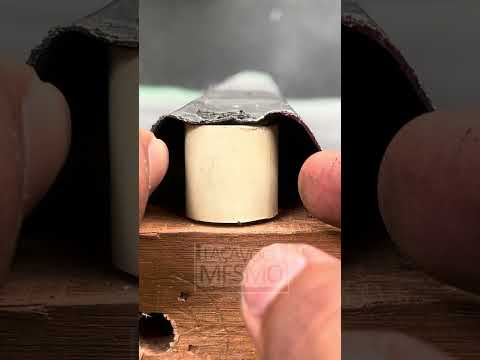 Maneira simples e correta de conseguir prender telhas sem amassar #BrasilDIY #TécnicaTelhado