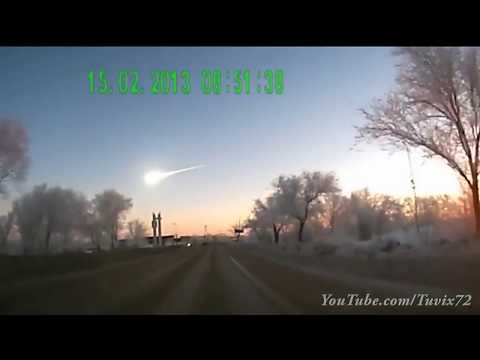 Meteor blast rocks Russia 2013