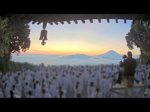【4K】2025年8月3日 七面山(標高1,982m)から見た富士山