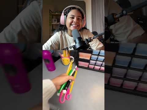 As crianças tem que recolher tudo! 😂😂 #react #alunos #escola #professora #memes