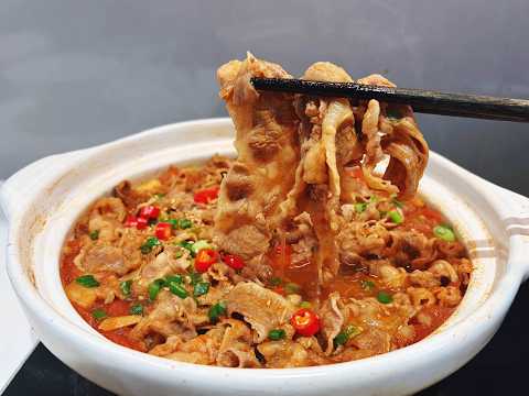 番茄粉丝肥牛煲，汤汁拌饭真的一绝！