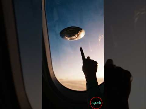 UFO Caught On Camera At 34K Feet!