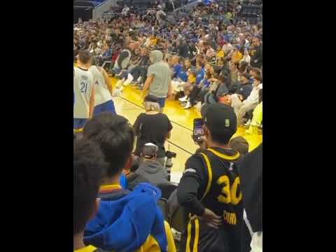 Silly Steph 😆#Warriors #nbaseason #GSW #nbaupdates #nbaplayoffs #nbahighlights #stephencurry