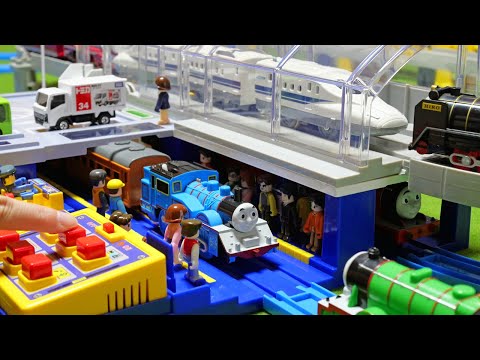 Thomas the Tank Engine & JR Plarail Shinkansen ☆Large Dome Terminal Station