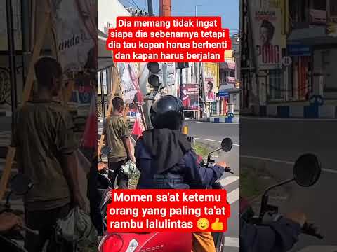 ORANG PALING TA'AT RAMBU LALIN #lucu #comedy @LucuLucuVideo