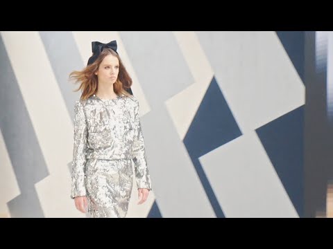 Chanel | Haute Couture Fall Winter 2022/2023 | Full Show