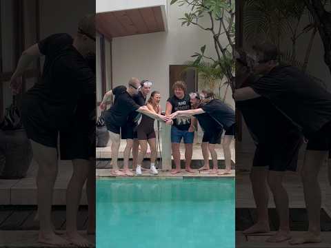 Оставайтесь с нами😂 Впереди много интересного❤️