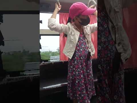 Standing passenger muna daw s'ya, just for fun and entertainment only