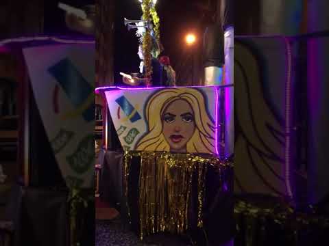 La guerra Shakira-Piqué, protagonista en el carnaval de Reus