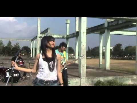 Video clip mizu - senyum kehilangan.mp4