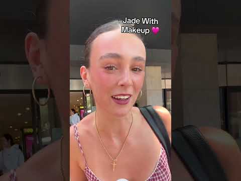 Would you take YOUR makeup off in public ? 😭🩷 #makeup #nomakeup #challenge