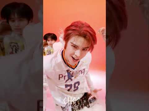 판이 미모 공격은 예상하지 못한 시나리오 | STUDIO CHOOM ORIGINAL #shorts