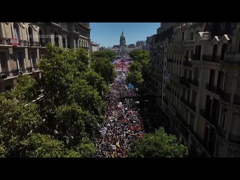 Protests around Latin America against Javier Milei