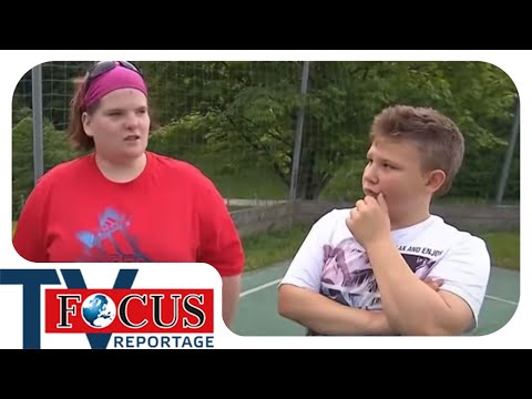 Jung & Dick - Der harte Kampf der XXL-Teenies gegen die Kilos (2013) | Focus TV Reportage