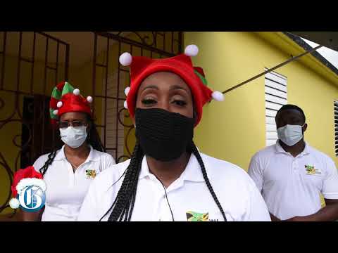 Progressive Grocers, Holness Bring Christmas Cheer To St Andrew East Rural